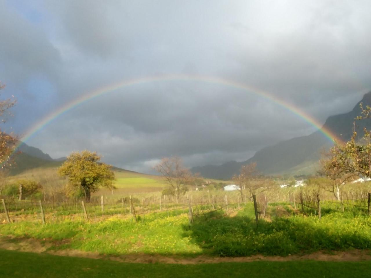 Sonklip&De Kleine Hoop Hotel Stellenbosch Buitenkant foto